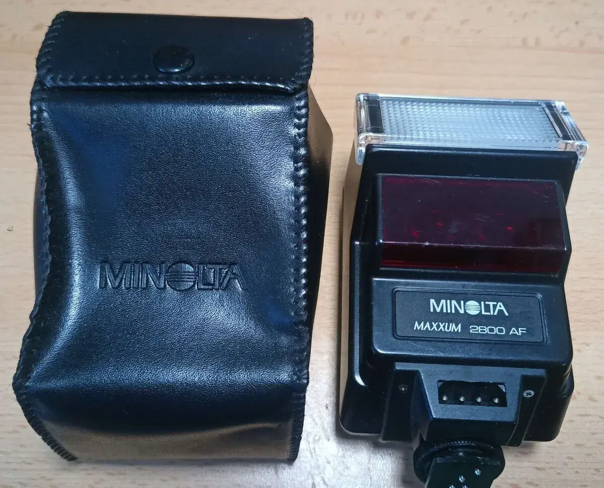 Sony Minolta blesky