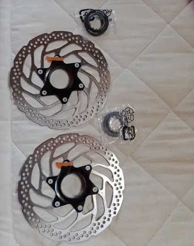 Shimano SM-RT30 brzdový kotúč priemer 160