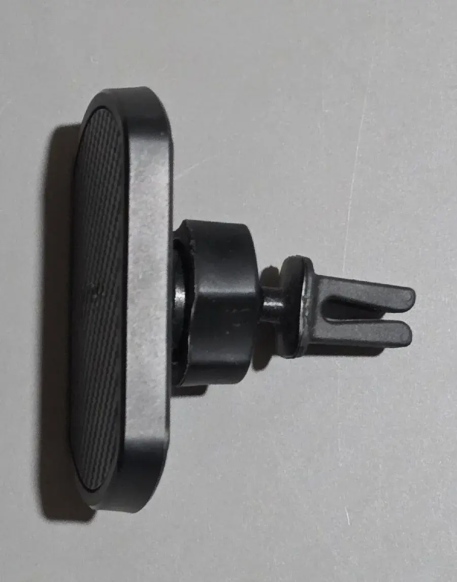 Pitaka MagEZ magnetický držiak do auta