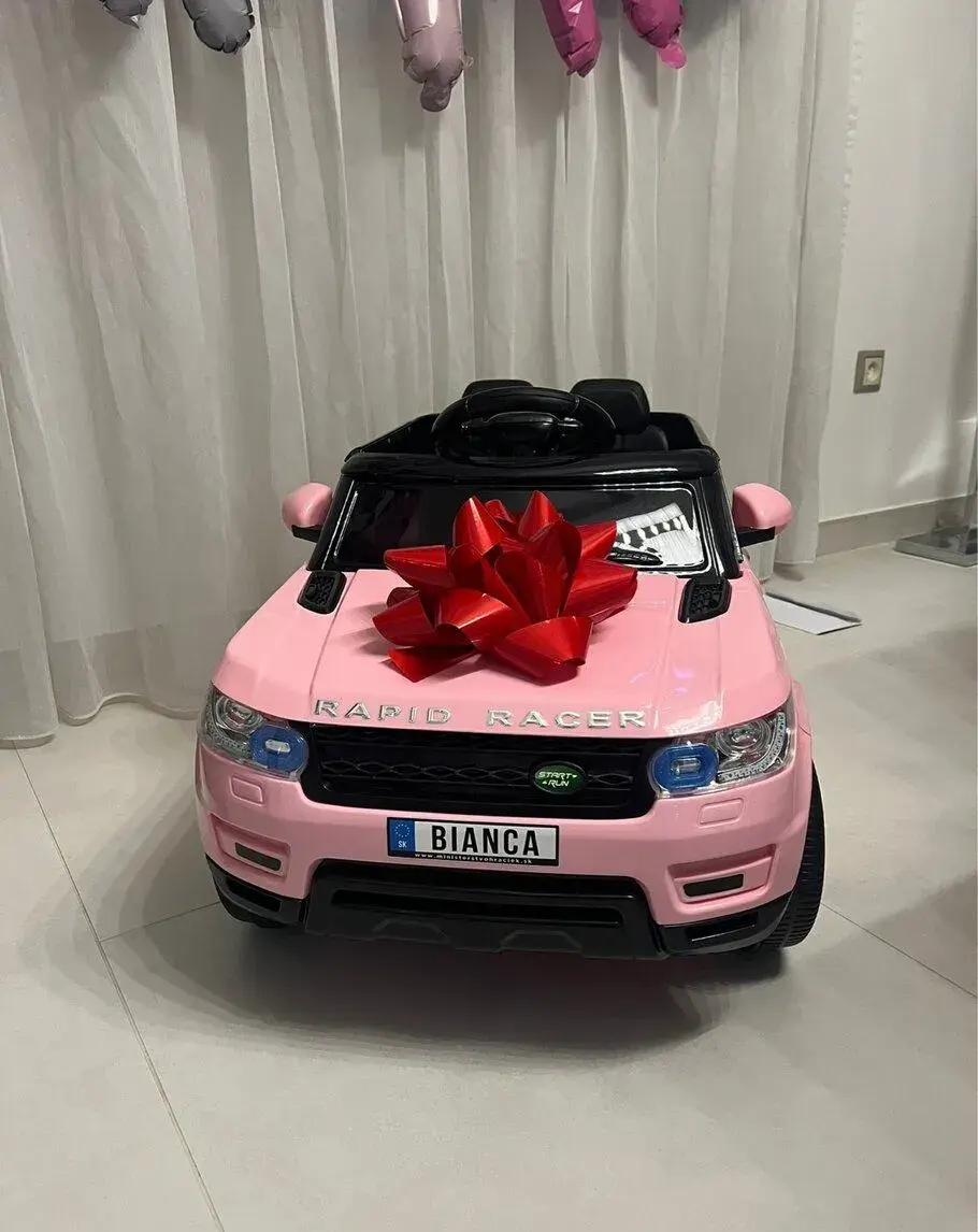 Elektrické auto