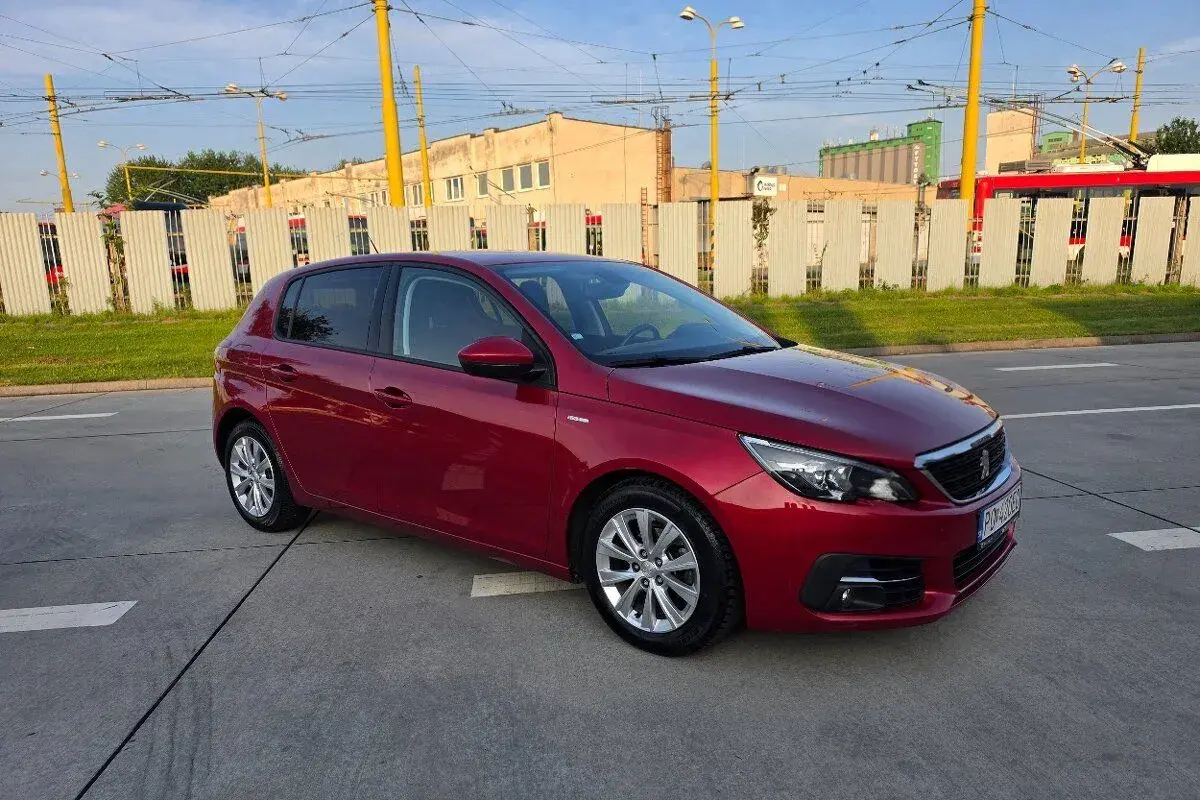 Peugeot 308 – 2019, 65 000 km
