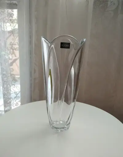 Nová váza Crystalite Bohemia