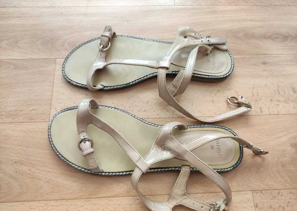 Damske letne sandale MANGO