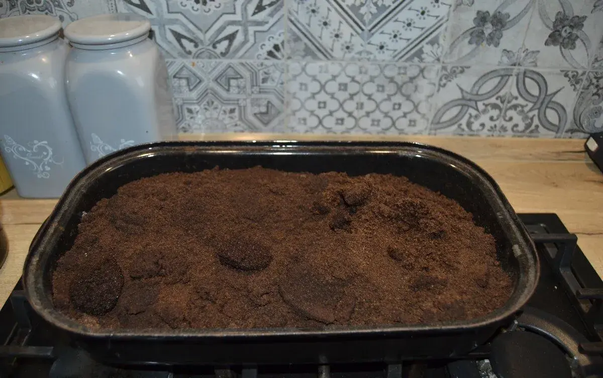 Kávová usadenina (grind)
