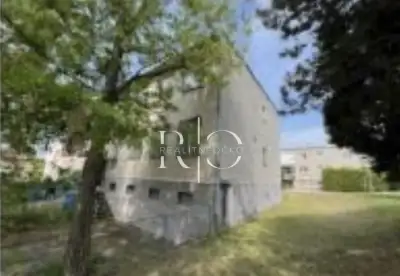 Na predaj Budova a pozemok, obec Mužla, okr.Nové Zámky