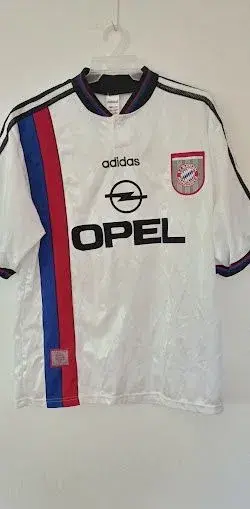 FC BAYERN MUNCHEN.