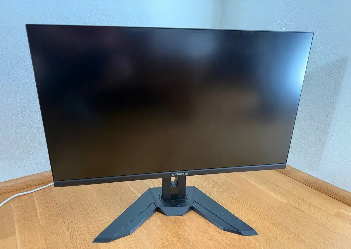 Gigabyte M32U – 32” 4K 144 Hz