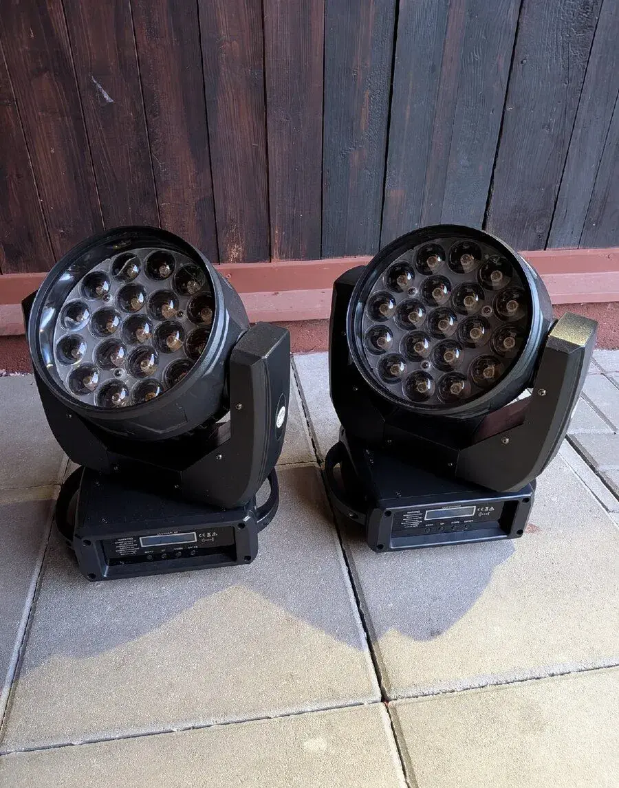 2x LED Wash Moving Head