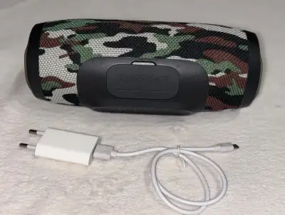 Bluetooth reproduktor JBL Charge 3