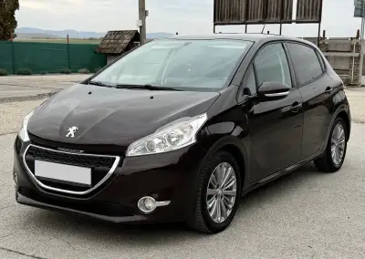 Peugeot 208 – 193 000 km