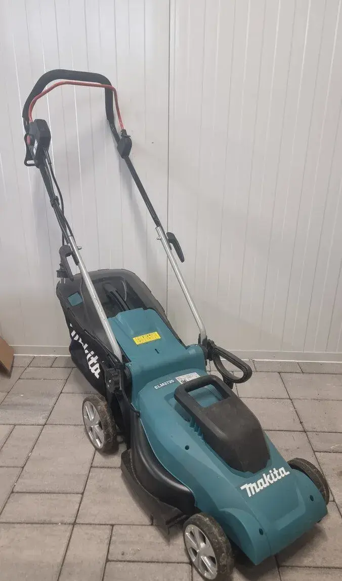 Elektrickú kosačku Makita ELM3720 – v záruke