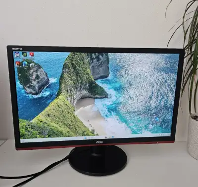 Monitor AOC 75 Hz 24 palcov 60 cm full HD obraz