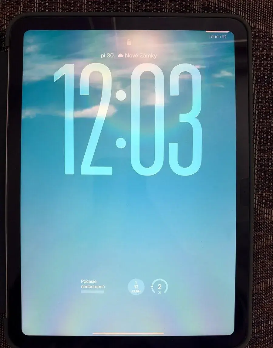 iPad (A16) Wi-Fi 128GB Silver