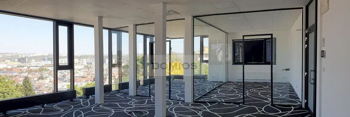Reprezentačný kancel. celok s výhľadom (89 m2, klim., KE-J)