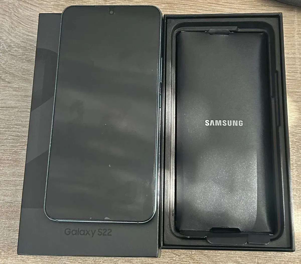 Samsung Galaxy S22