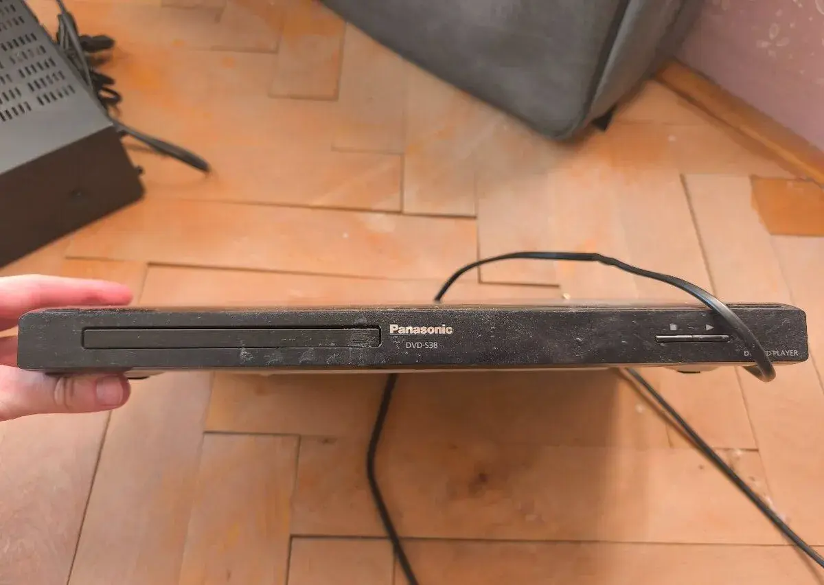 DVD prehrávač Panasonic DVD-S38