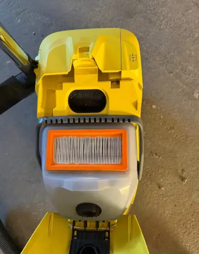 Vysávač s vodným filtrom Karcher