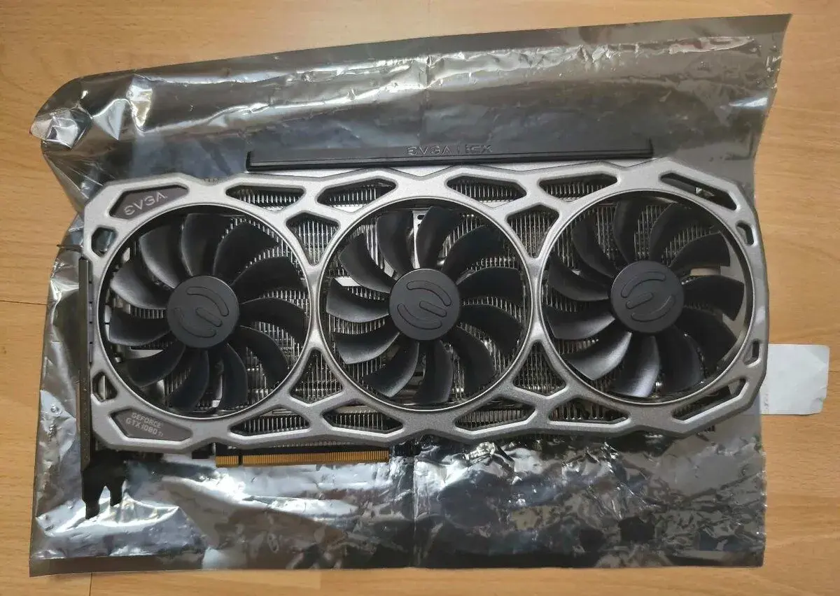 EVGA GeForce GTX 1080 Ti FTW3 GAMING 11GB