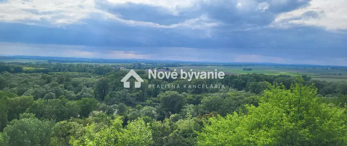 Predaj - pozemok s úžasným výhľadom - Bratislava IV.