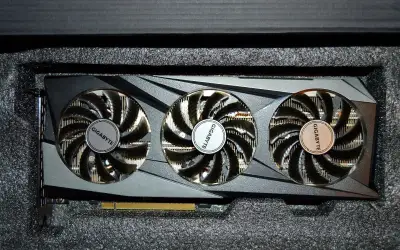 GIGABYTE RTX 3060 Gaming OC 12GB | Krabica |Testy| stav
