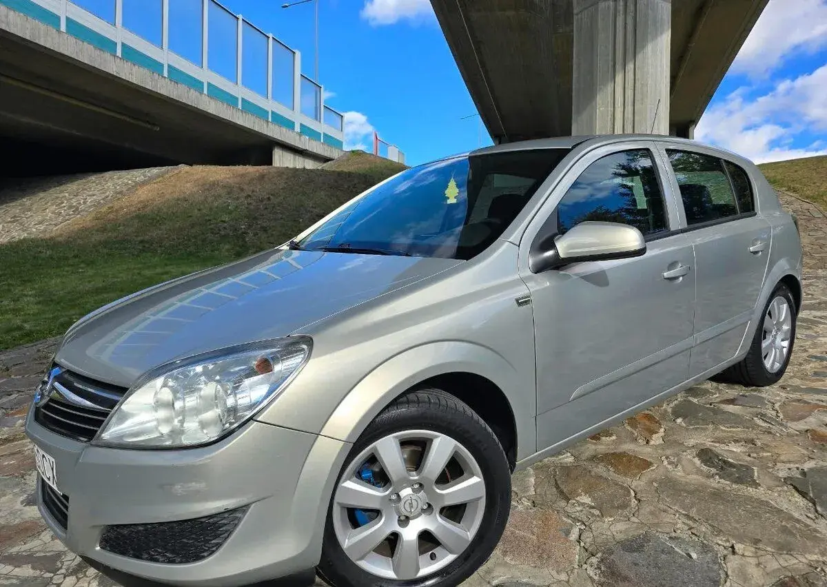 Opel Astra – 166 000 km