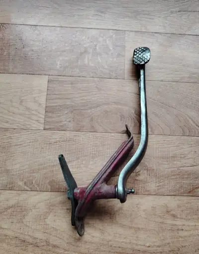 Jawa 350 kyvacka perak 350 brzdova paka
