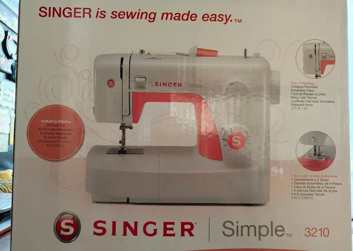 Šijací stroj - Singer Simple 3210