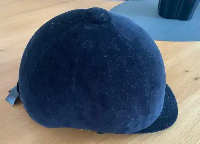 Jazdecka prilba