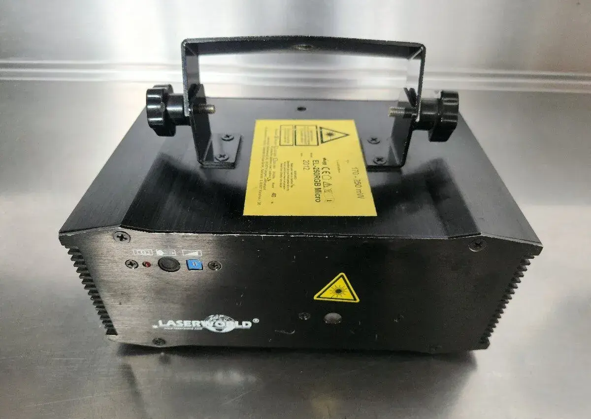Laserworld EL-250RGB Micro – RGB laserový efekt