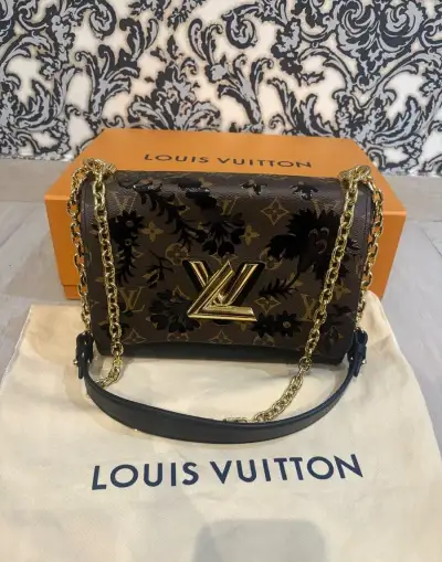 Louis Vuitton Twist MM limitovana edicia