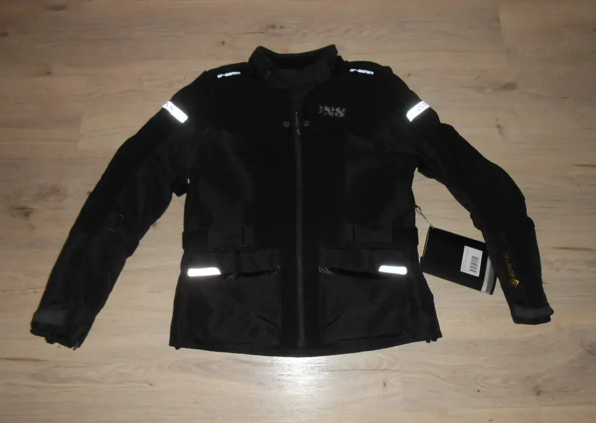 Novu kvalitnu damsku GORE TEX moto bundu IXS HORIZON-