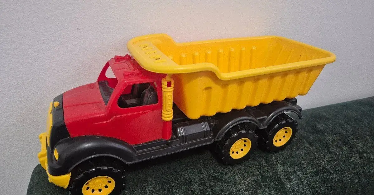 Detské nákladné auto s vyklápac.korbou