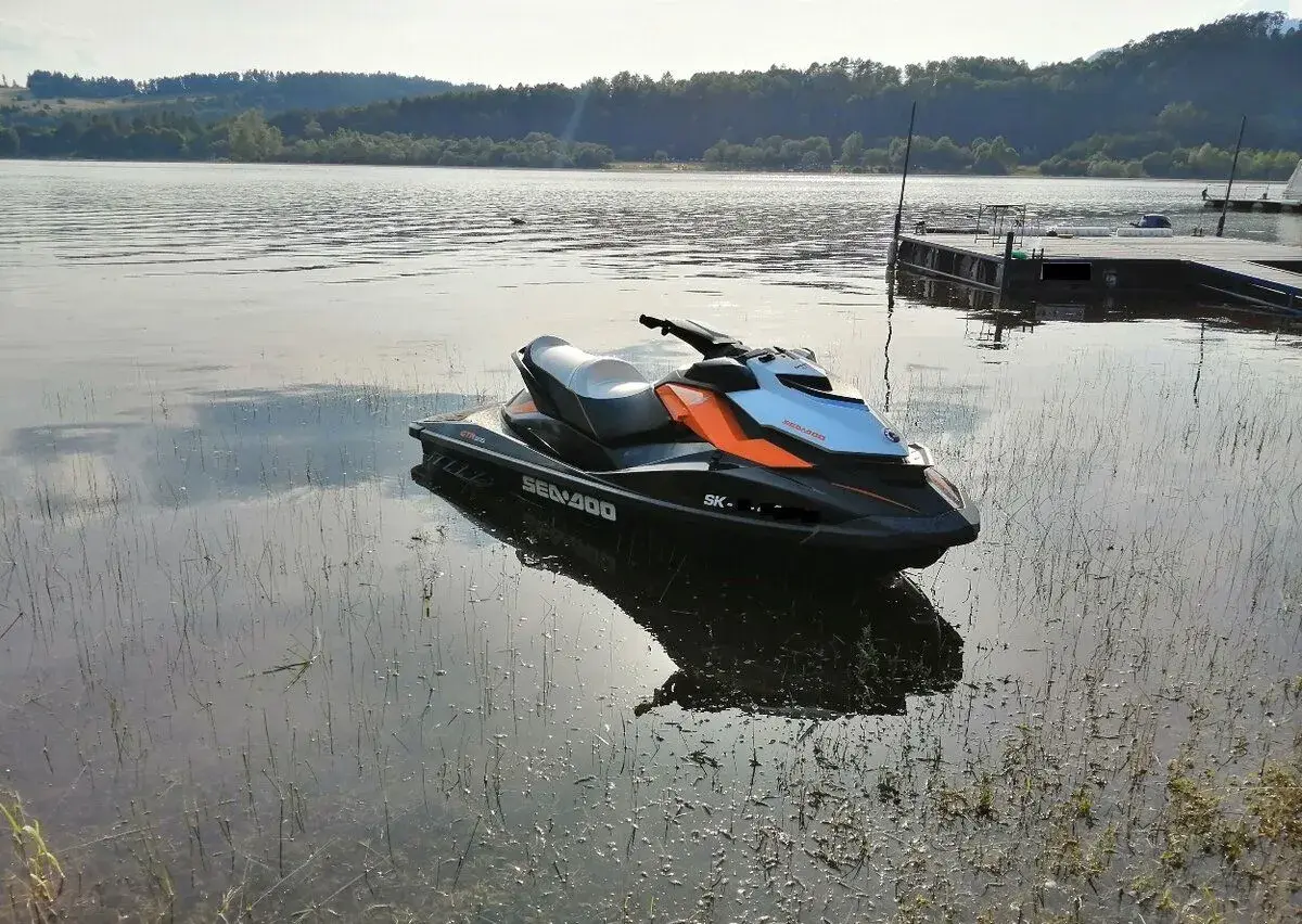vodny skuter SEA DOO GTR