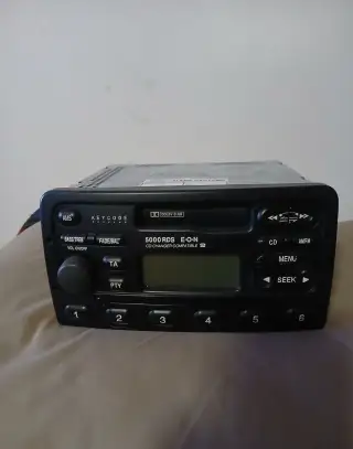 Autoradio do Fordu