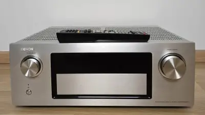 Denon AVR-X4200w / Dolby Atmos , Bluetooth a WiFi ,USB Phono