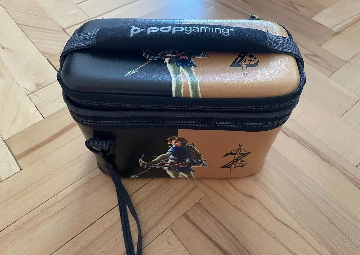 NINTENDO SWITCH - prenosny obal