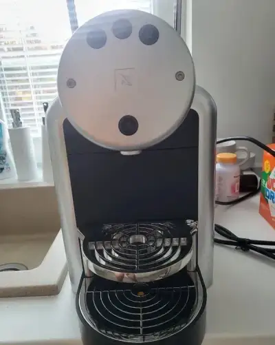 Kávovar Nespresso Profesional