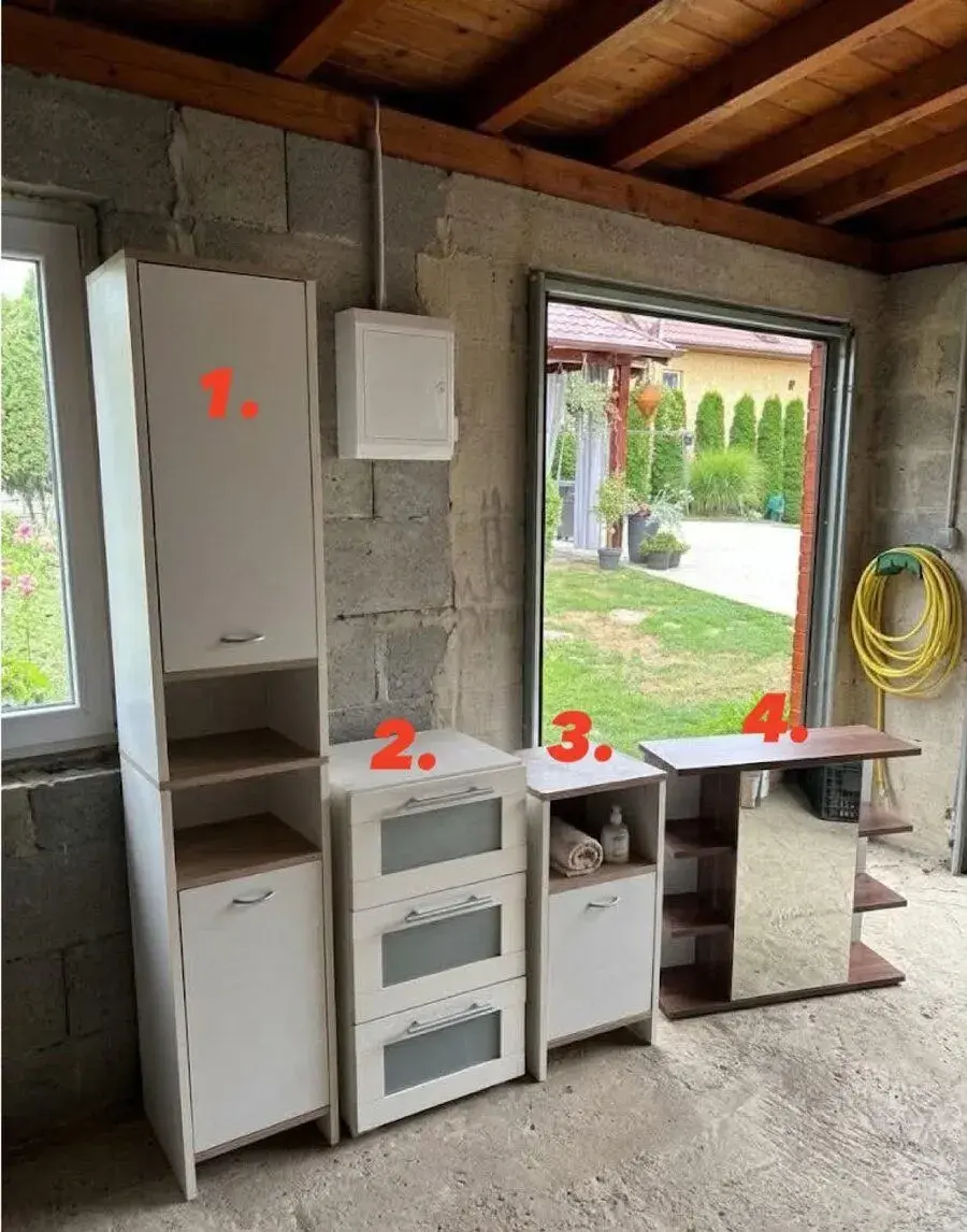 Kúpeľňové skrinky