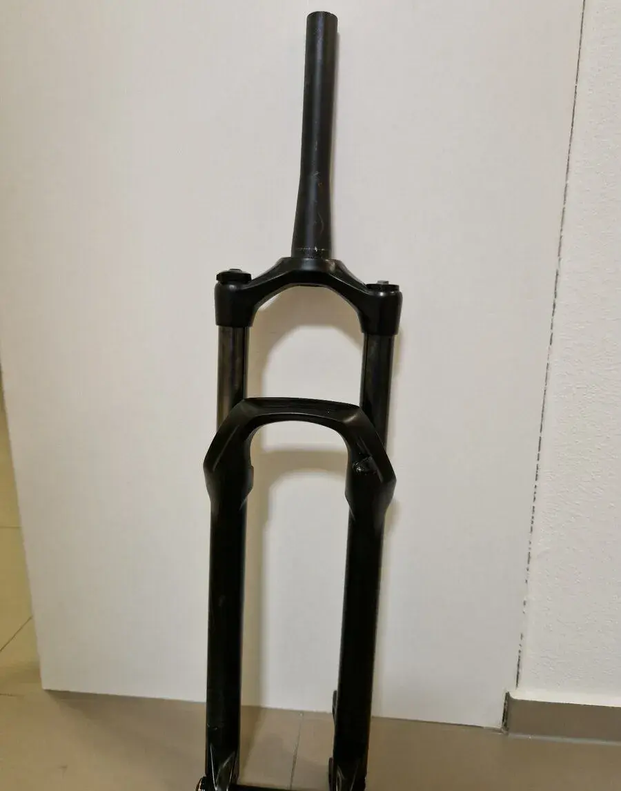 Vidlica RockShox Judy Silver TK 130mm