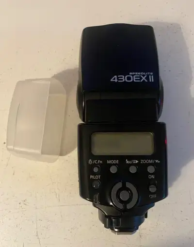 Canon Speedlite 430EX II
