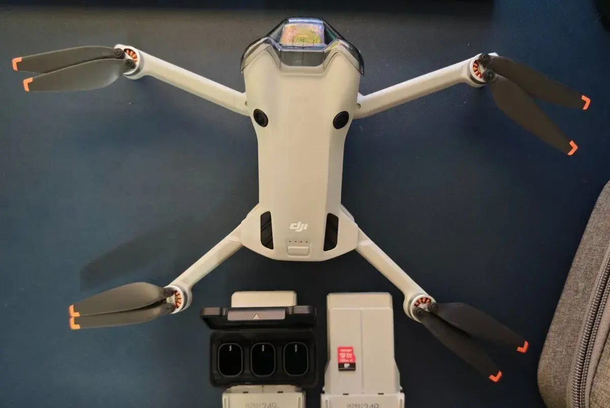 DJI Mini 4 Pro (DJI RC-N2)
