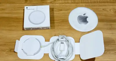 Originál Apple MagSafe nabíjačka (USB-C) – top stav,full box