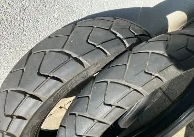 MOTO pneu - 2x CST RADIAL