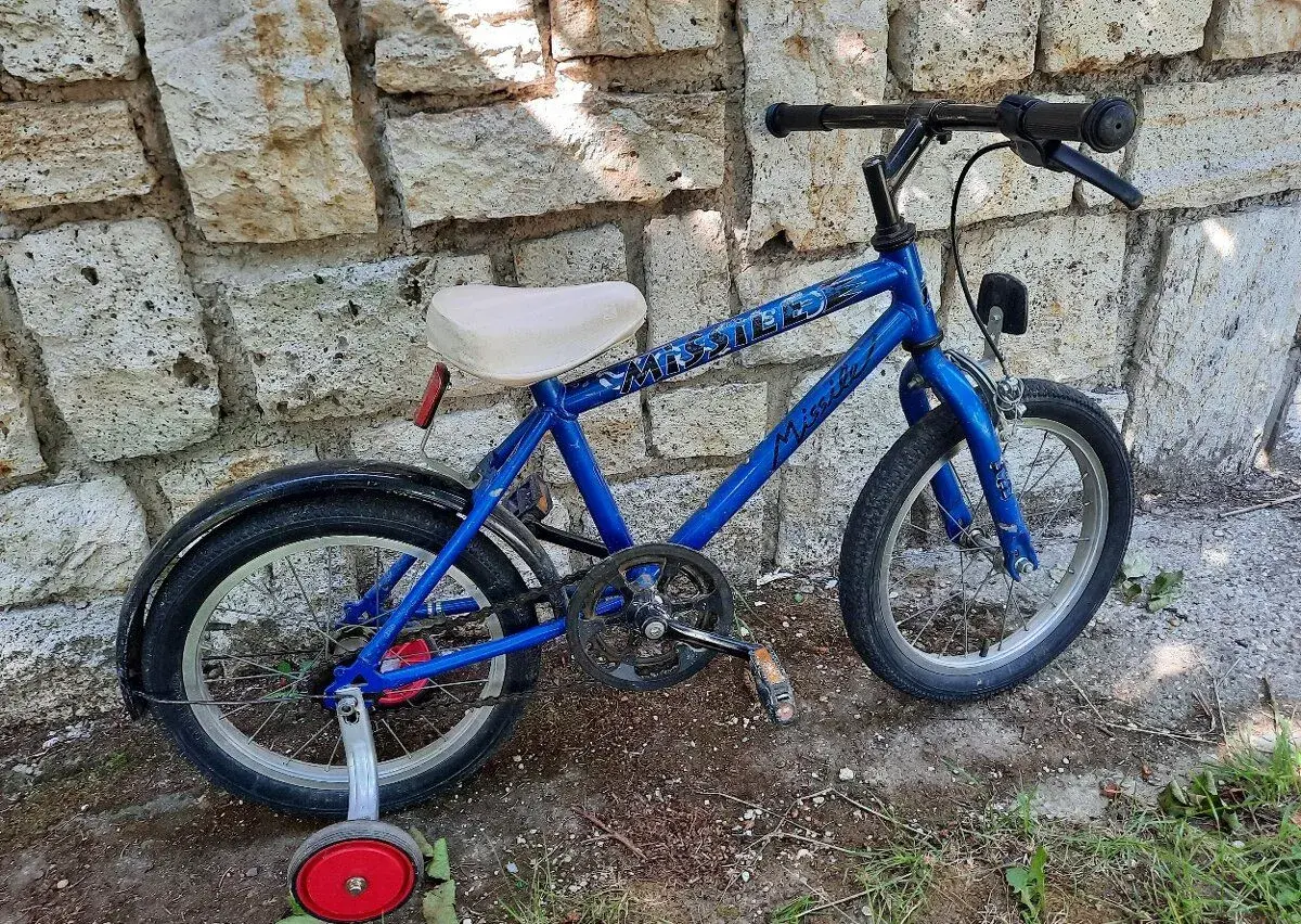 Detský modrý bicyklik Missile