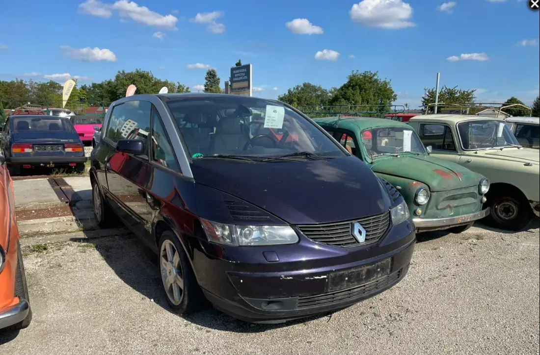 Renault Avantime – 2003, 215 000 km