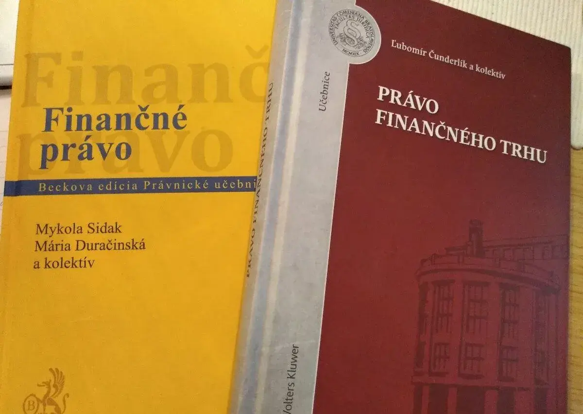 Učebnice na fin.právo a právo FT