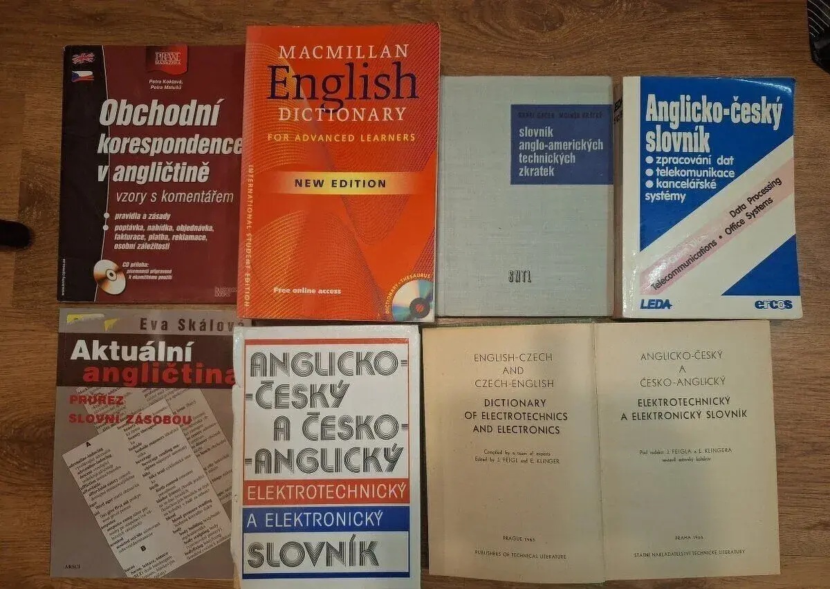 Anglický výkladový slovník Macmillan