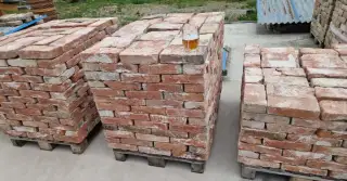 Staré tehly pálená tehla