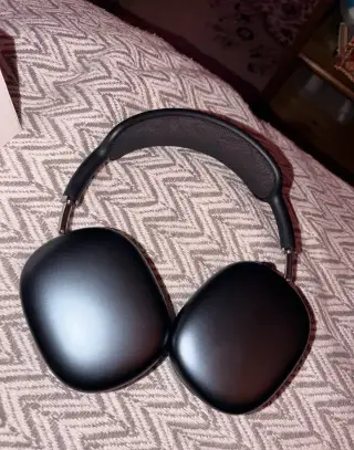 Apple AirPods Max 2 (2026) – najnovšia generácia
