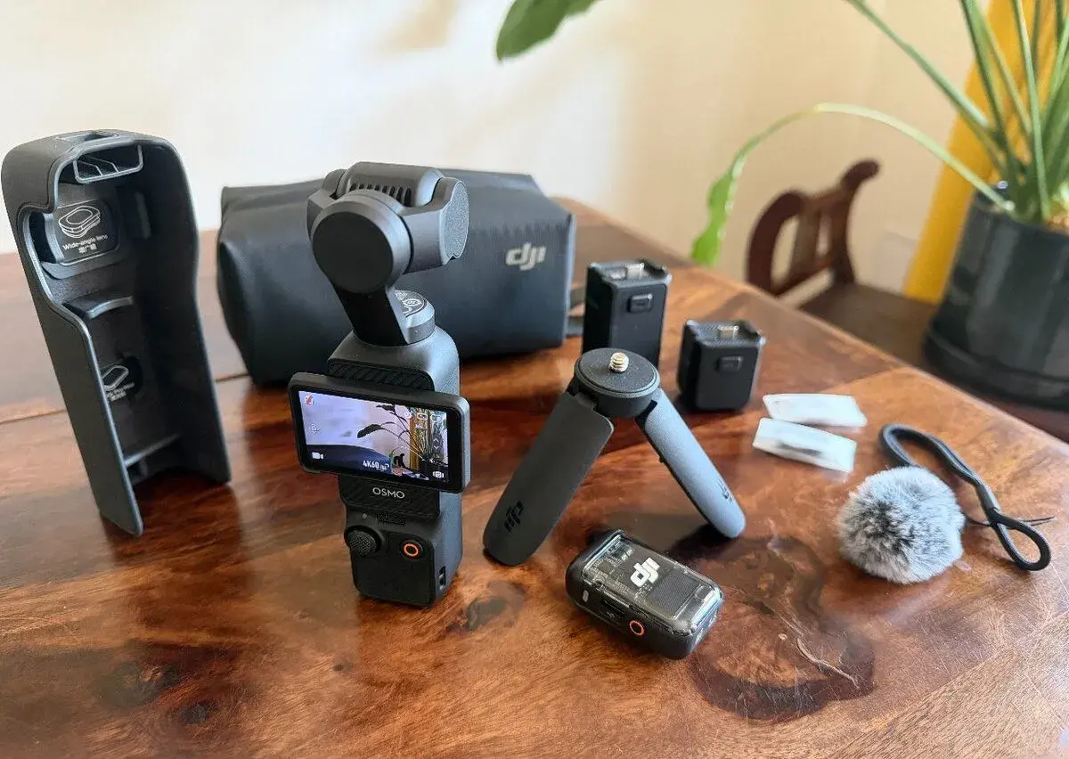 DJI Osmo Pocket 3 Creator Combo - takmer nový, 3h